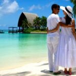 HONEY MOON